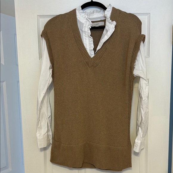 LOFT Brown Sweater Vest - Picture 1 of 4